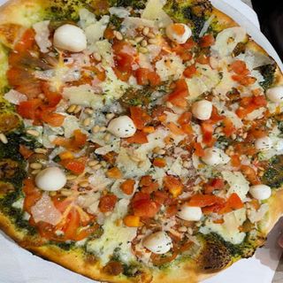 Pizza Regina (36 Cm.)