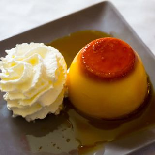 Flan Con Nata