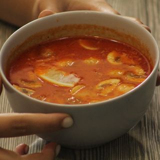 Том ям з куркою 