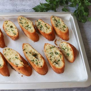 Pan De Ajo Supreme
