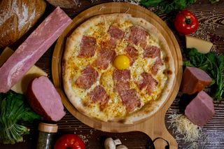 Pizza Carbonara M
