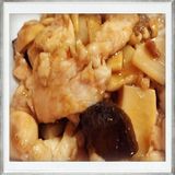 Pollo Con Setas Chinas Y Bambú