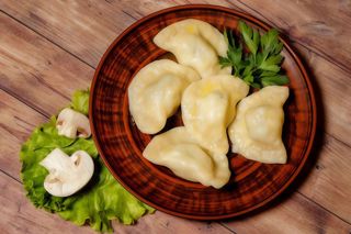 Вареники з грибами та картоплею (180г)