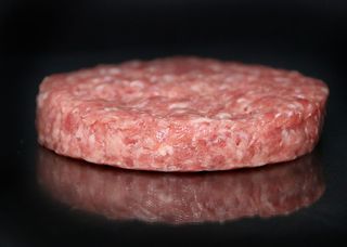 Hamburguesa De Cordero Allioli Y Romero