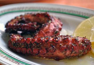 Caracatita sote cu orez negru