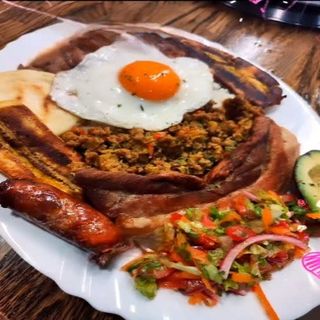 Bandeja Paisa 
