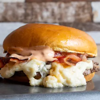 Provolone Burger 
