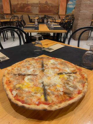 Pizza Regina (32 Cm.)