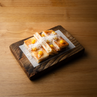 Bikini de papada ibérica curada