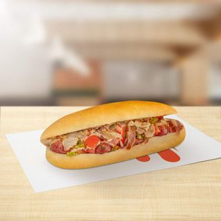 ქლაბ დოგი სპეც სოუსით - პურში