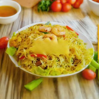 30. Fideos Fritos Estilo Singapur