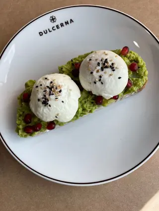 Tostada De Aguacate