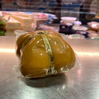 Queso Artesanal Scamorza Ahumada Aprox 300 Gr