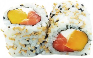 Uramaki Salmón Mango Con Queso (8 Pzs.)