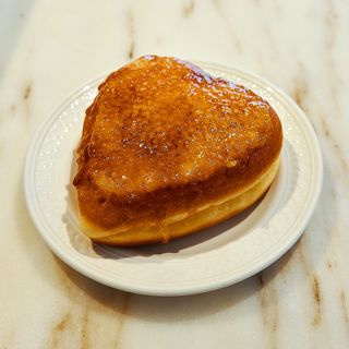 Crème Brûlée Doughnut