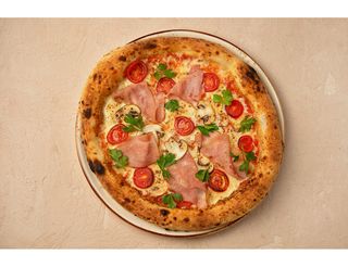 Піца Неаполітанська з прошутто котто (540 г)