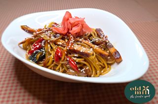 Paste Terriyaki cu Piept Pui..