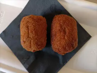 (2und) croquetas de rabo de toro