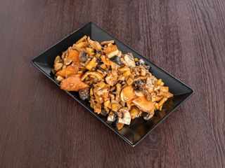 Пилешко със зеленчуци