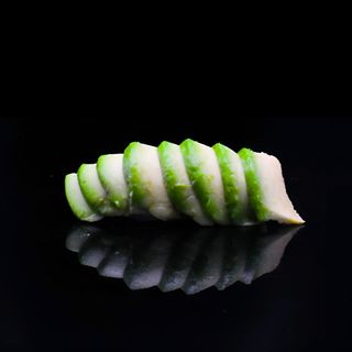 Nigiri avocado