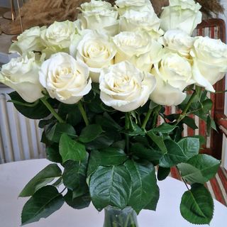 Buchet din 15 trandafiri