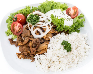 Piatto kebab special con riso