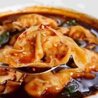 Wan tun estilo sichuan (picante)红油抄手