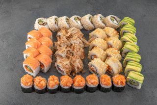 Сет Сакура (1280г/48шт)