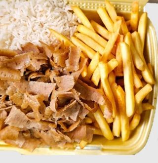 Menú plato kebab + patatas + arroz