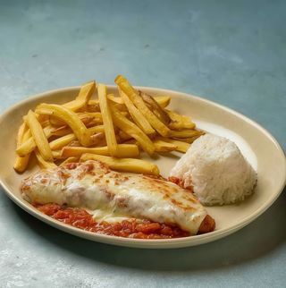 Bife de Frango à Parmegiano