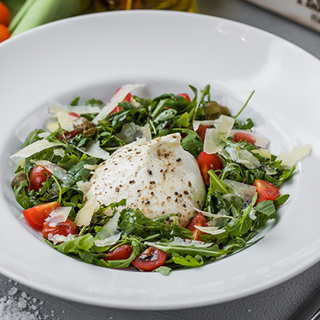 Салат з сиром Моцарела Бурата та руколою  (240 г)