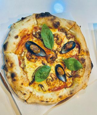 Pizza Frutta De Mare