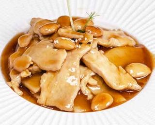 107 Pollo alle mandorle