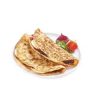 Naleśniki z kozim serem i konfiturą z czerwonej cebuli 220 g