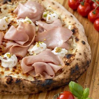 Pizze pistachio e mortadella regular