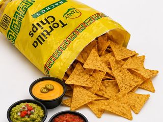 TORTILLAS NACHOS