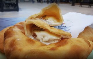 Panzerotto con brasciola di vitello