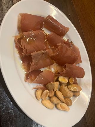 Mojama De Atún De Almadraba Extra Y Almendras