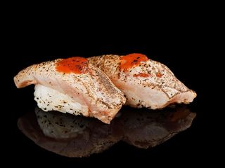 Nigiri grill z tuńczykiem (2 szt.)