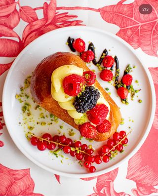 Babba con panna e crema