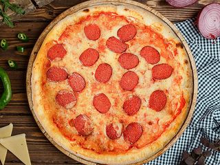 Піцца "Пеппероні" 30см (427g)