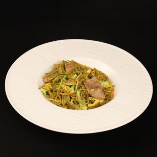 170 Soba con manzo e verdure