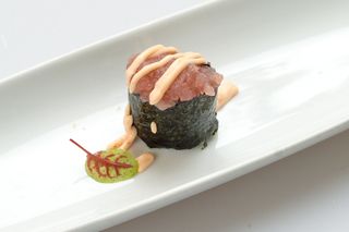 355. Gunkan spicy tuna
