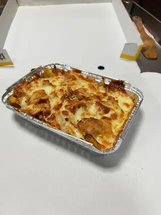 Patatas Kebab Con Queso (Ración)