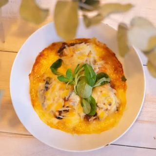 Rollitos enrollados de berenjena