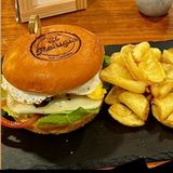 Combo Hamburguesa Refugiada