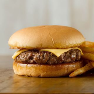 Menu Kids Cheeseburger, Fries and Drink include 