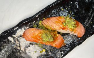 312.- Sushi Salmón Flameado Teriyaki