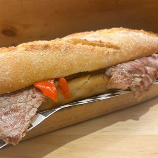 Bocadillo De Ternera