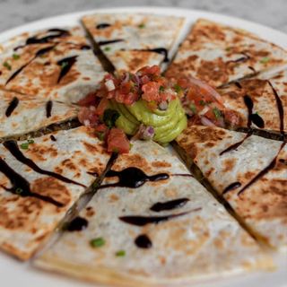 Quesadilla De Berenjena Asada Y Ahumada